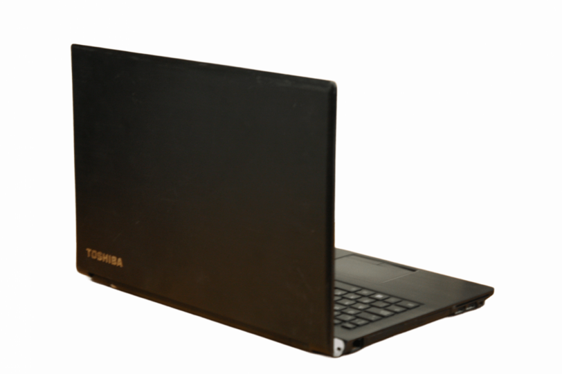 Toshiba Satellite Pro A50-C - Imagen 2