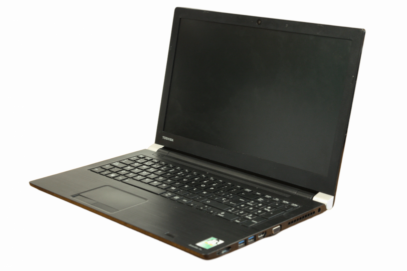 Toshiba Satellite Pro A50-C - Imagen 3